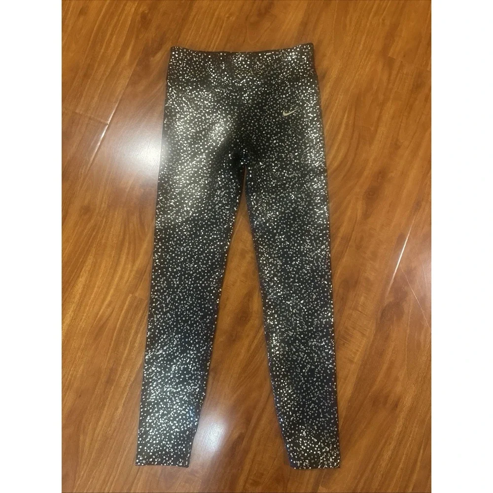 Nike One Dri-Fit Leggings Girls Size LARGE L Black Gold Metallic Stars All Over